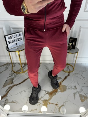 LIETUVIŠKI VELIŪRINIAI BORDO SPORTINIAI KOSTIUMAI