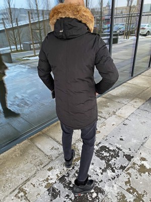 ILGA MATINĖ STRIUKĖ SU KAILIU