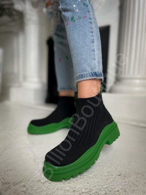 AULINUKAI  ŽALIU PADU