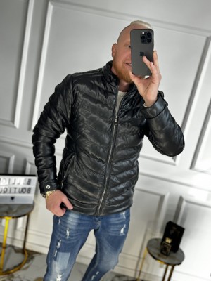 TRUMPA JUODA STRIUKĖ BE KAPIŠONO