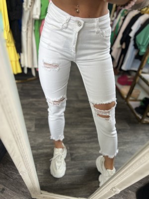 BALTI DŽINSAI SU PAPLĖŠYMAIS (MOM FIT)