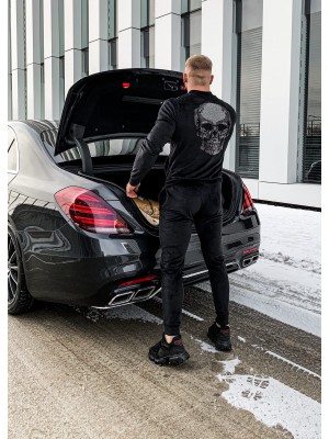 SU KAUKOLE VELIŪRINIAI JUODI SPORTINIAI KOSTIUMAI